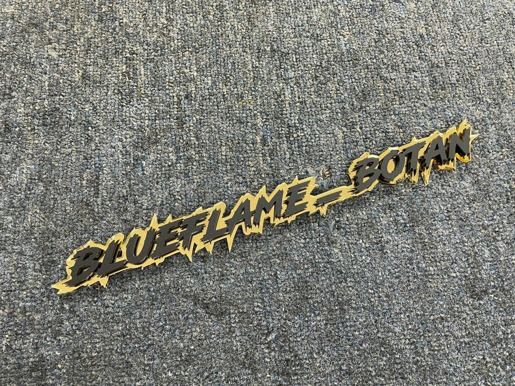 Car Botam Blueflame_Botam Car Badge - Matte Black On Mirror Gold - Lightning Fon ...
