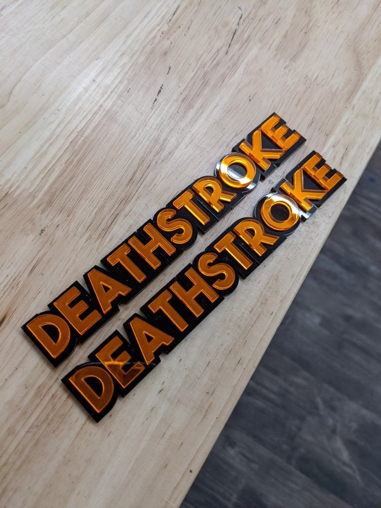 Deathstroke Car Badge - Mirror Orange On Gloss Black - Block Font - Atomic Car Concepts