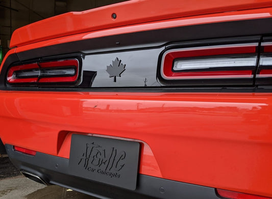 Maple Leaf Divider - Fits 15-21 Challenger® - Atomic Car Concepts