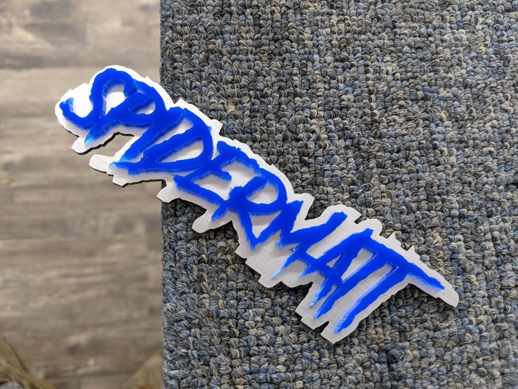 Spidermatt Car Badge - Blue On White - Aggressive Font - Atomic Car Concepts